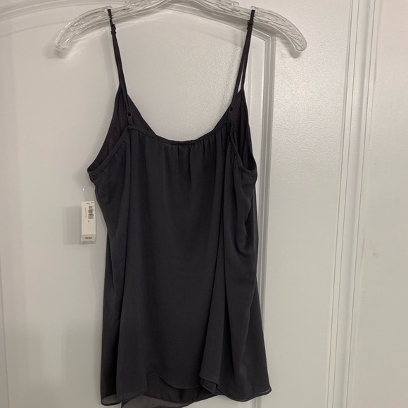 Gray razor back tank with ruffles - Picture 2 of 2